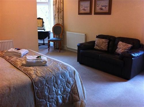 Cedar House B&B Matlock  Buitenkant foto